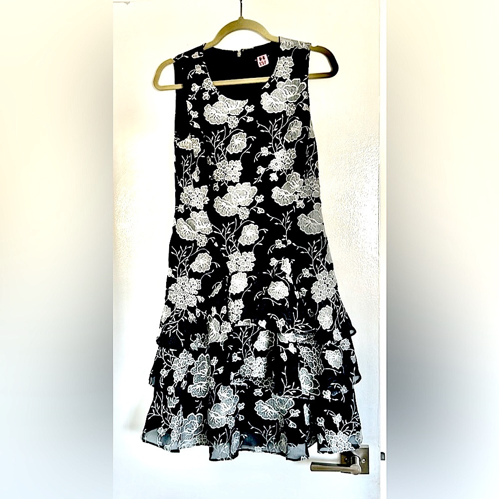 Beautiful dress.